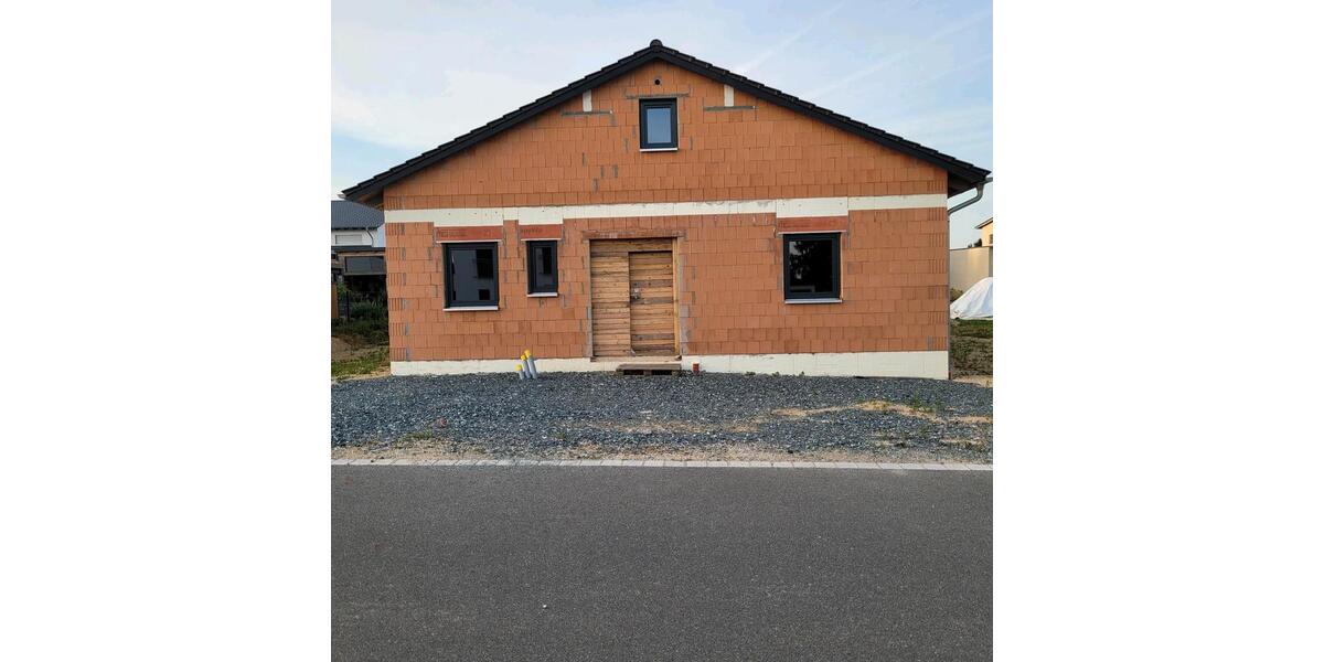 Bungalow geschlossener Rohbau zimmer