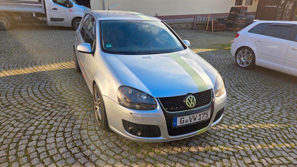 VW Golf 179.800 km 3.999 &euro; Gera 07554