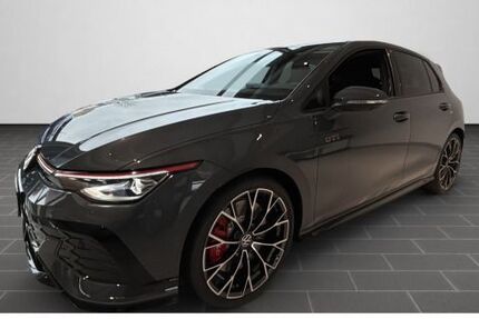 VW Golf 3.900 km 55.990 &euro; Saarbrücken 66115