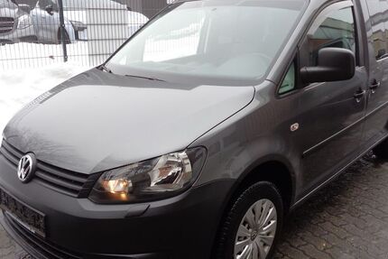 VW Caddy 197.346 km 9.990 &euro; Hamburg 22399