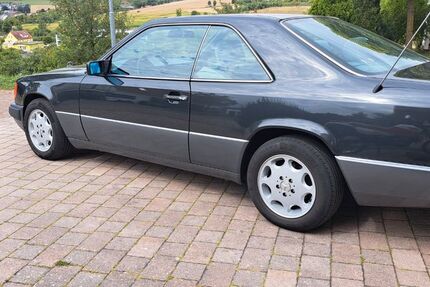 Mercedes-Benz CE 220 161.000 km 10.900 € Igersheim 97999