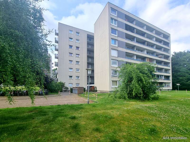 Wohnung zum Kaufen in Krefeld 105.000 € 69.55 m²