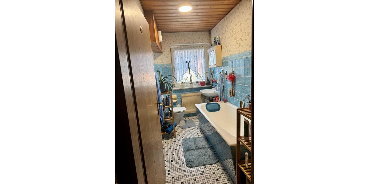 Doppelhaushälfte Bad Kissingen - 4 Zimmer, 100 m&sup2;, 280.000&euro; | Angebot:26587251