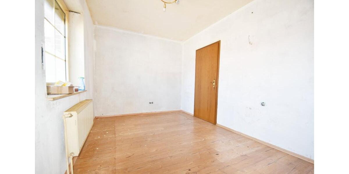 Einfamilienhaus Aurich Georgsfeld und Tannenhausen - 13 Zimmer, 400 m&sup2;, 475.000&euro; | Angebot:26816513