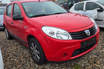 Dacia Sandero 40.000 km 3.990 &euro; Koblenz 56070