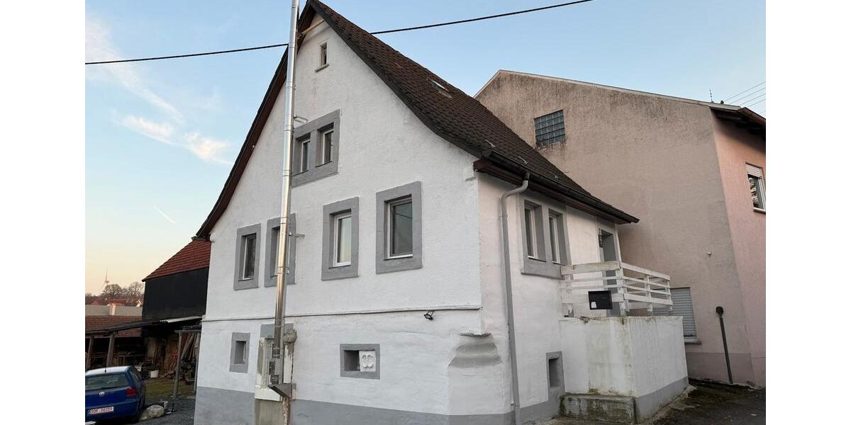Einfamilienhaus Lauda-Königshofen Königshofen - 6 Zimmer, 150 m&sup2;, 1.400&euro; | Angebot:26399282