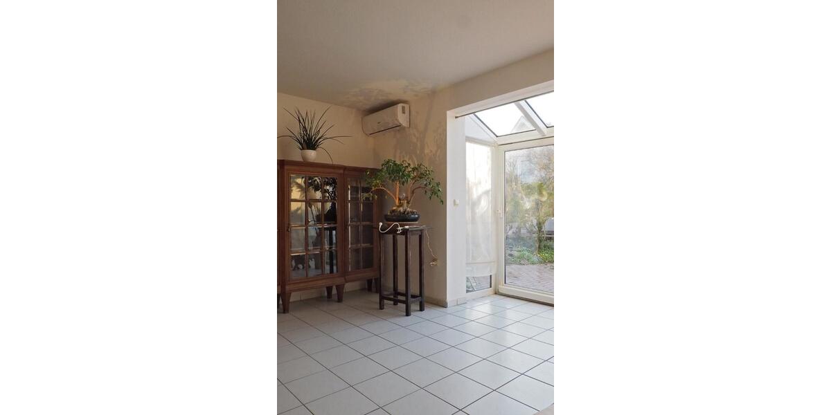 Doppelhaushälfte Griesheim - 4 Zimmer, 124 m&sup2;, 2.200&euro; | Angebot:25075972