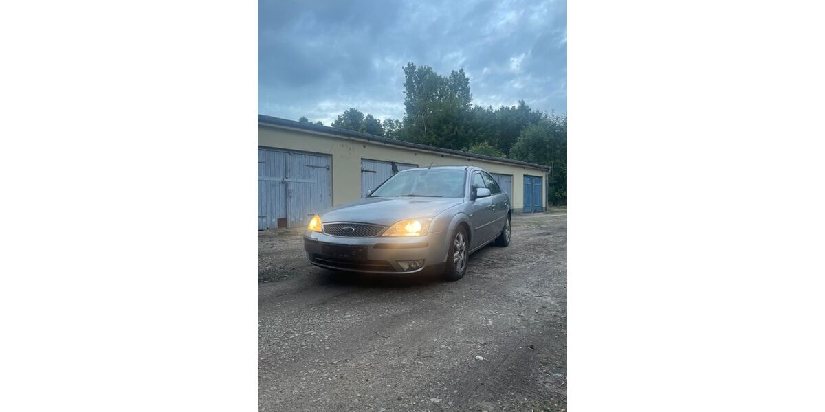 Ford Mondeo 189.500 km 2.200 &euro; Güstrow 18273
