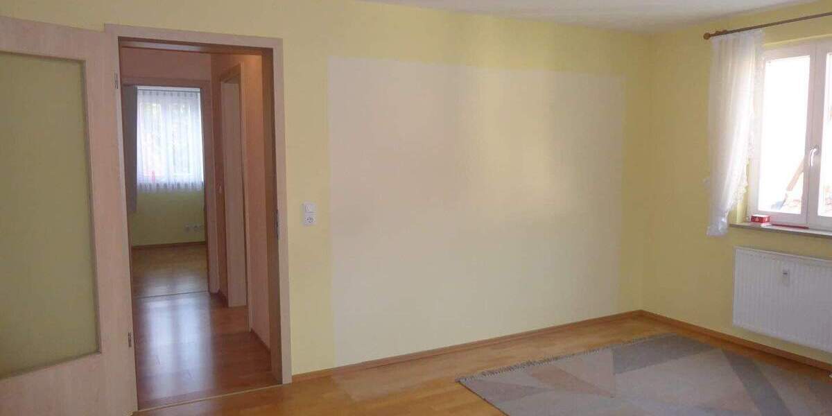 Etagenwohnung Neustadt/Aisch Neustadt - 3 Zimmer, 79 m&sup2;, 319.000&euro; | Angebot:25690498