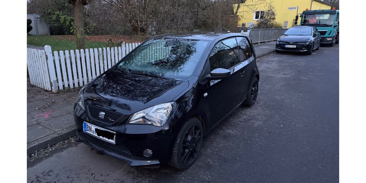 Seat Mii 78.000 km 7.400 &euro; Bonn 53123