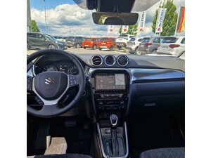Suzuki Vitara 1.4 Boosterjet Hybrid Comfort+ 6.000 km 26.990 &euro; Obrigheim-Asbach 74847