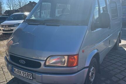 Ford Transit 235.698 km 4.750 &euro; München 81245