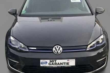 VW Golf 32.650 km 14.800 &euro; Aschaffenburg am Main 63741