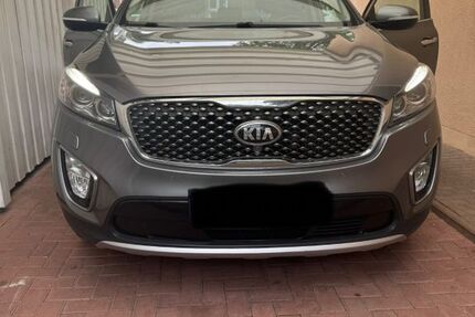 Kia Sorento 178.000 km 13.900 &euro; Castrop 44575