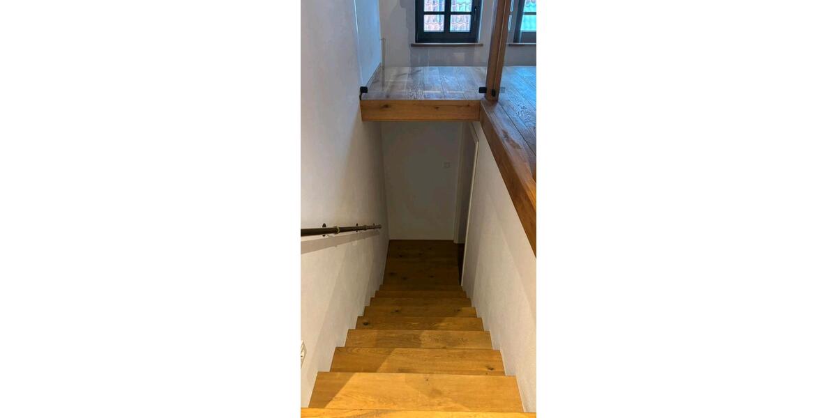 Etagenwohnung Salzhausen - 3 Zimmer, 120 m&sup2;, 1.200&euro; | Angebot:25813823