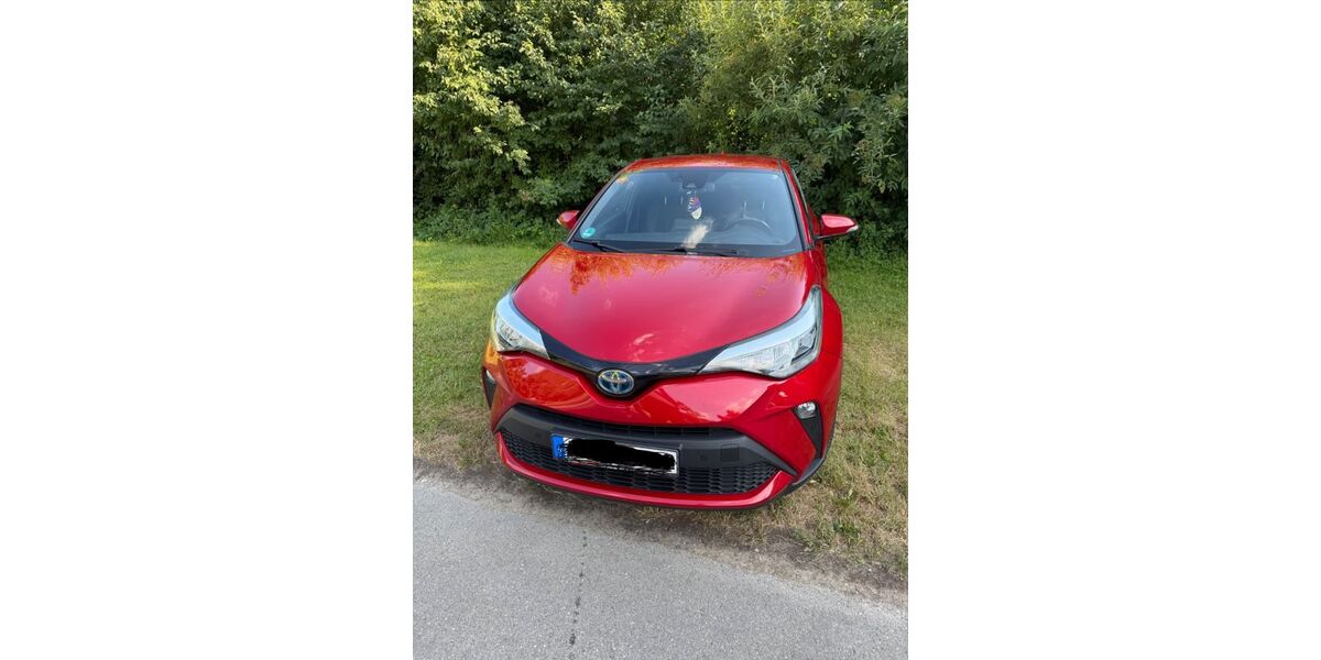 Toyota C-HR 75.000 km 22.000 &euro; Radolfzell 78315