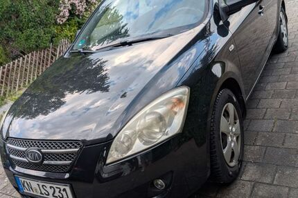 Kia ceed / Ceed 192.600 km 899 &euro; Radolfzell 78315