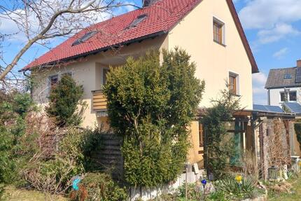 Haus Roth - 7 Zimmer, 180 m&sup2;, 599.000&euro; | Angebot:26301182