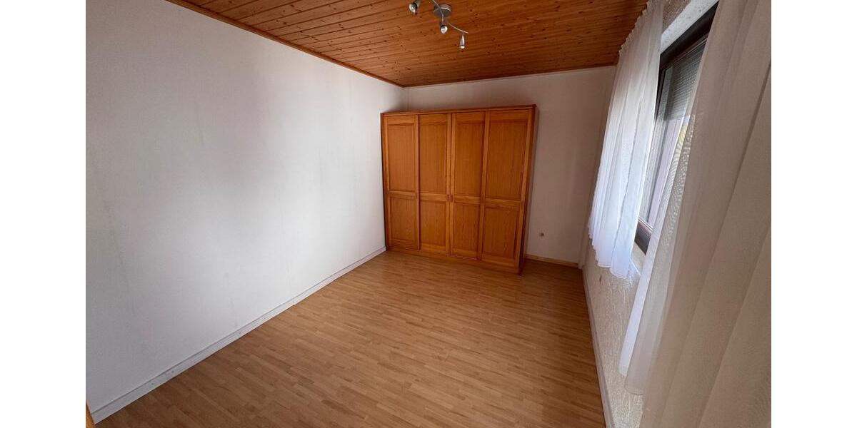 Renoviertes Einfamilienhaus nur für Familie zur Miete 8 zimmer