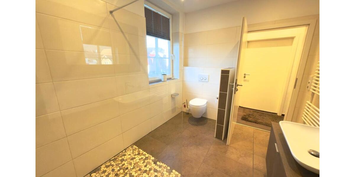 Einfamilienhaus Meiningen - 5 Zimmer, 140 m&sup2;, 178.500&euro; | Angebot:27109801