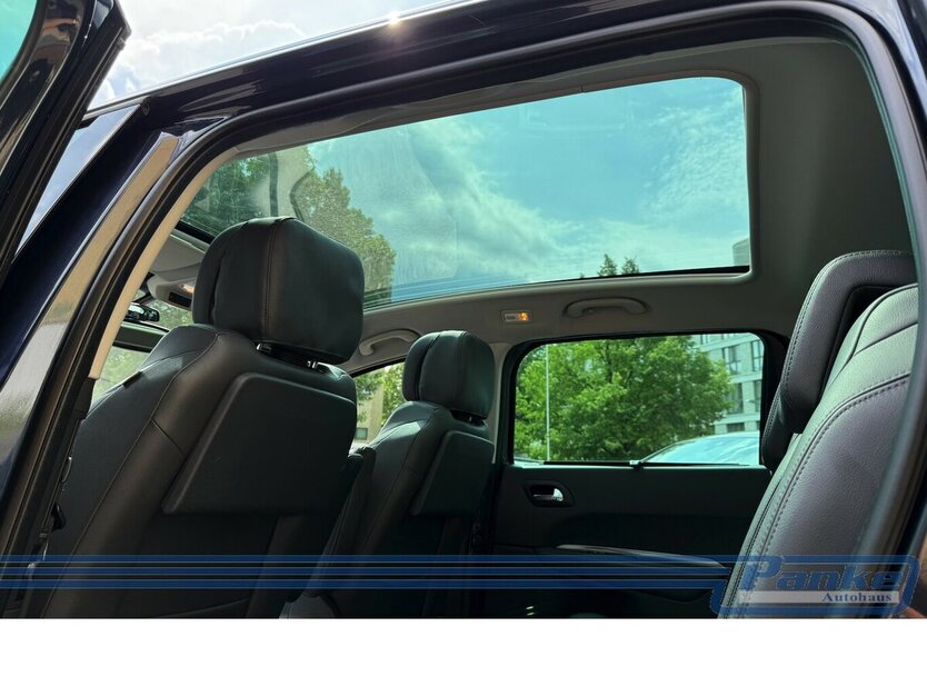 Peugeot 5008 Allure*HU-D*Pano*R-Cam*LED-T*Video*SHZ* 119.822 km 10.990 € Berlin 13187