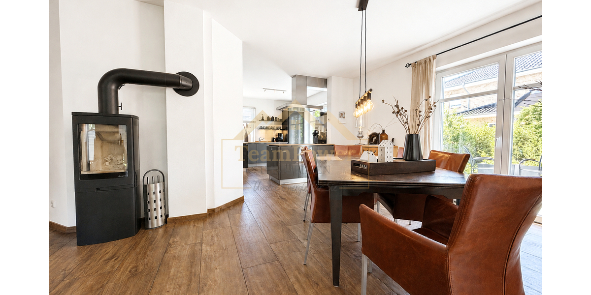 Moderne Stadtvilla in Sackgassenlage - das Traumhaus einer jungen Familie! - Einfamilienhaus Bad Bramstedt | Angebot:26822414
