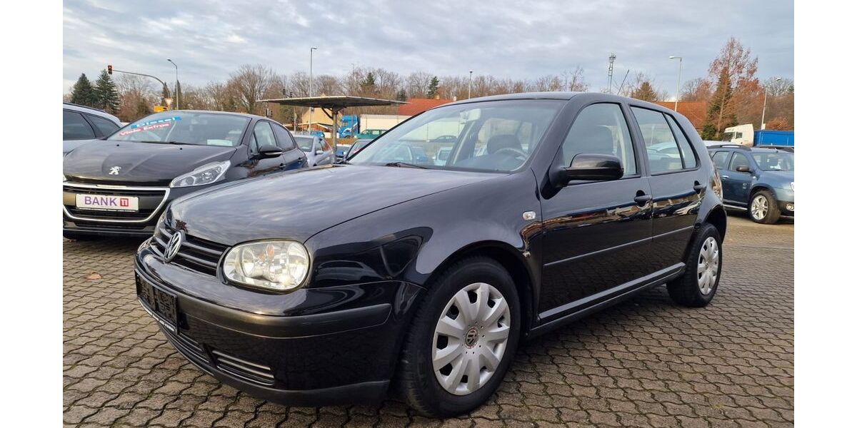 VW Golf 99.000 km 8.990 &euro; Elsterwerda 04910