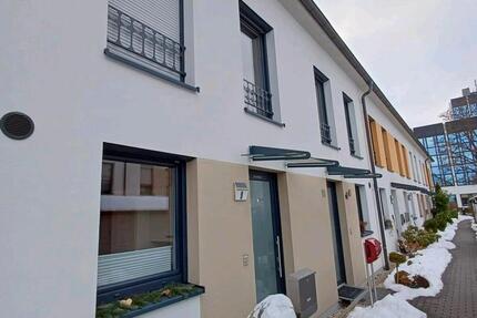 Haus Bayreuth Bernecker Straße / Insel / Riedelsberg - 5 Zimmer, 145 m&sup2;, 1.400&euro; | Angebot:25126416