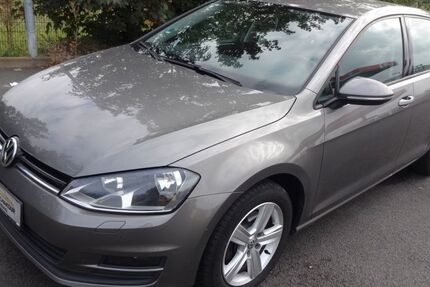 VW Golf 162.000 km 7.300 € Zülpich 53909