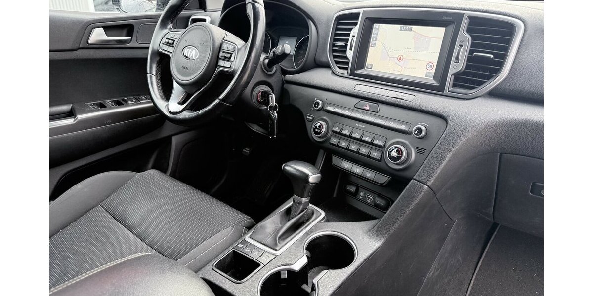Kia Sportage 1.7 CRDi Automatik Navi+Kamera LED 166.100 km 11.900 &euro; Altdorf 84032