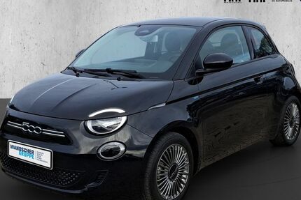 Fiat 500e 28.724 km 16.990 &euro; Oldenburg 26135