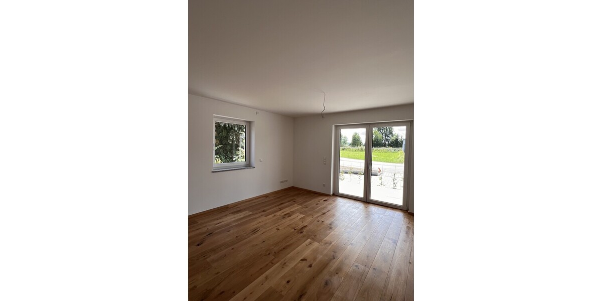 Nachhaltige und energieeffiziente 3-Zimmer Neubauwohnung mit gehobener Ausstattung, Garten und 2 Carportstellplätzen - Erdgeschoßwohnung Pösing | Angebot:26421983