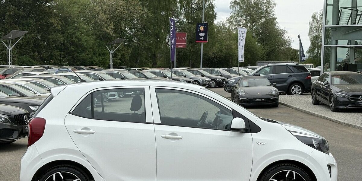 Kia Picanto 1.0 Edition 7 SITZHEIZUNG/KLIMA/LENKHZ 59.652 km 7.900 &euro; Villingen-Schwenningen 78054