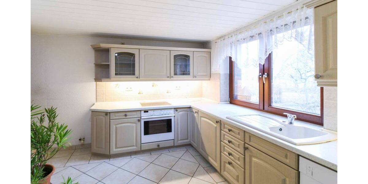 Einfamilienhaus Süderholz Behnkenhagen - 8 Zimmer, 226 m&sup2;, 275.000&euro; | Angebot:26717616