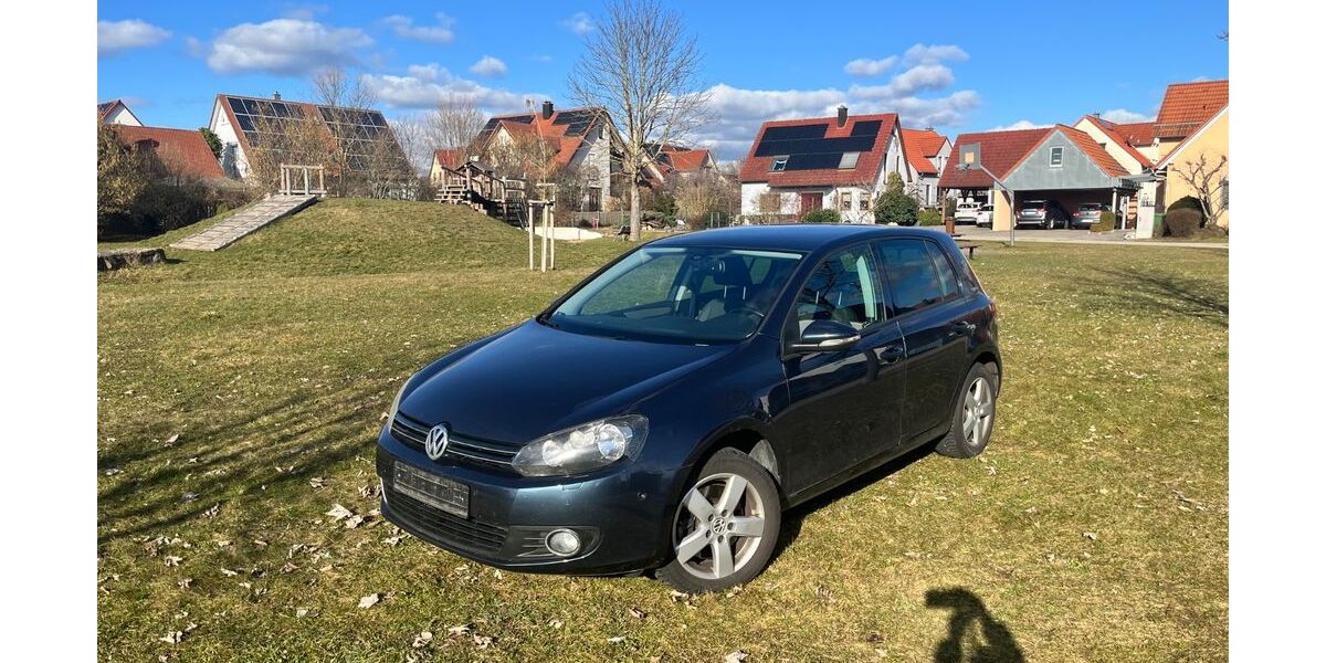 VW Golf 95.500 km 6.900 &euro; Ellingen 91792