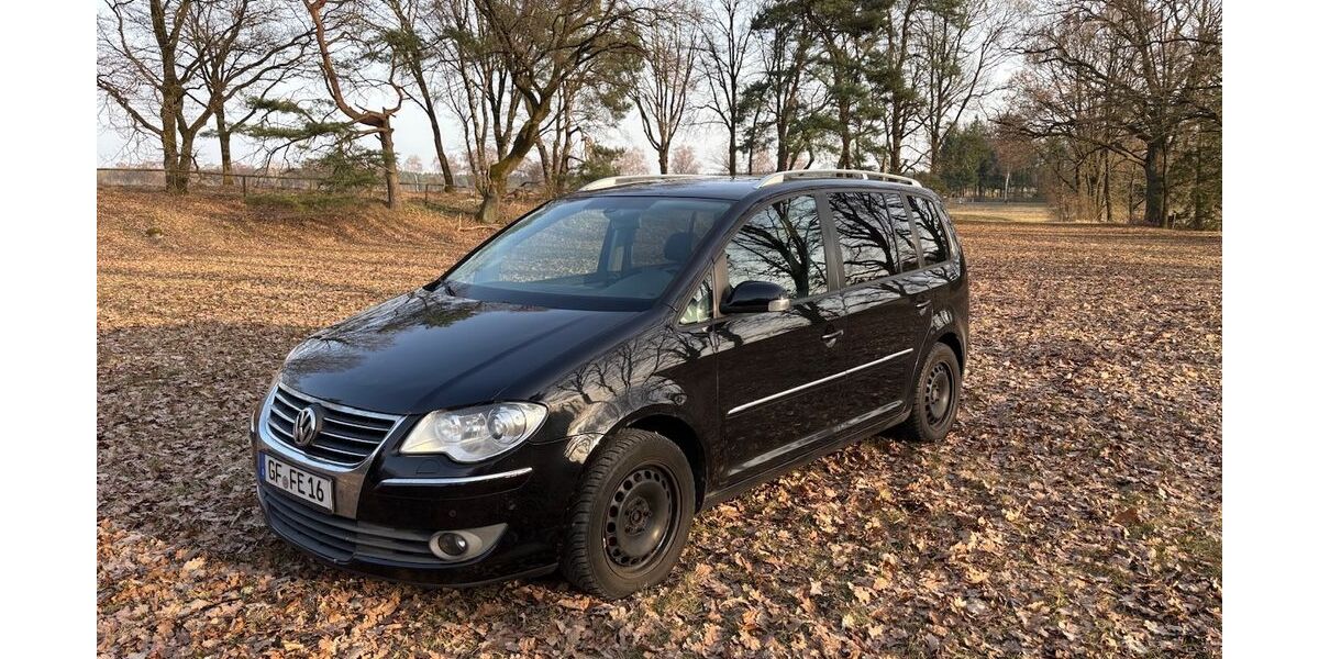VW Touran 365.000 km 2.199 &euro; Sprakensehl 29365
