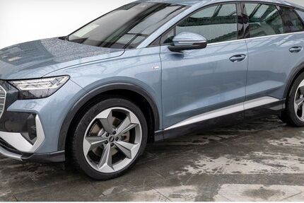 Audi Q4 e-tron 19.717 km 39.980 &euro; Rosenheim 83022