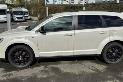 Fiat Freemont 88.800 km 9.999 &euro; Königswinter-Thomasberg 53639