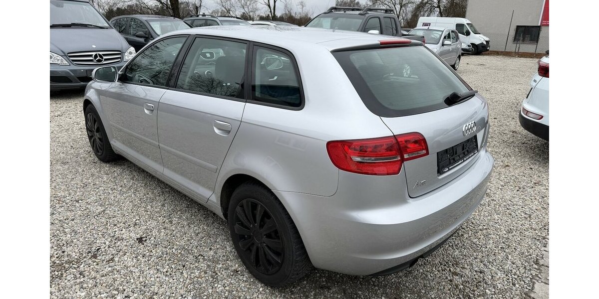 Audi A3 1.2i TFSI Attraction Automatik 2.Hand 186.000 km 4.990 &euro; Altdorf 84032