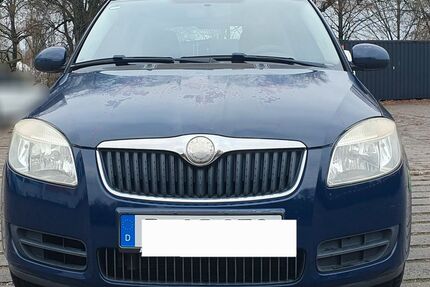 Skoda Roomster 132.000 km 2.450 &euro; Regensburg 93049