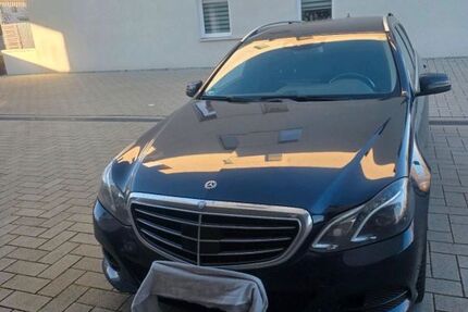 Mercedes-Benz E 300 267.000 km 9.400 &euro; Velten 16727