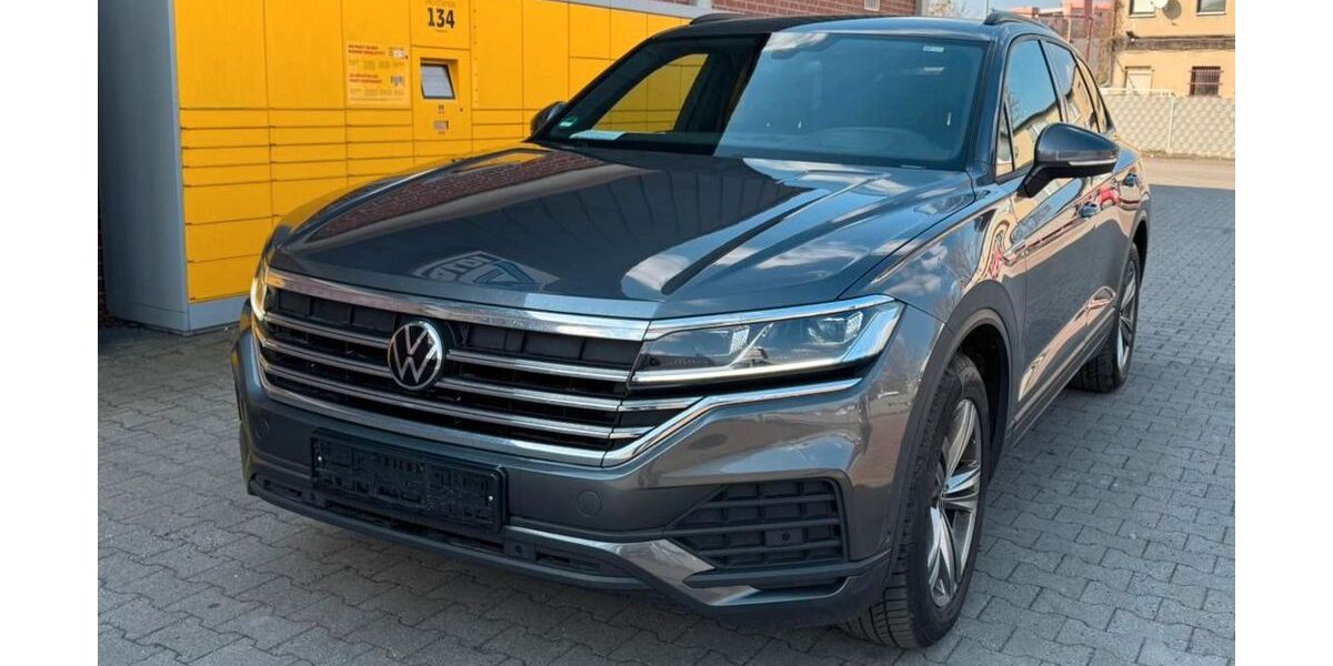 VW Touareg 161.622 km 33.950 &euro; Berlin 13435