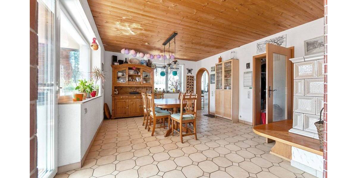 Einfamilienhaus Wiedergeltingen - 6 Zimmer, 245 m&sup2;, 715.000&euro; | Angebot:26065795
