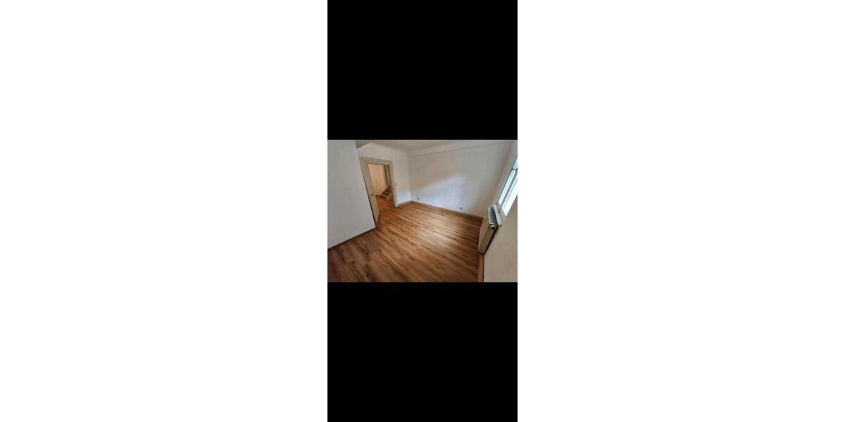 Etagenwohnung Bamberg Am Bruderwald - 3 Zimmer, 65 m&sup2;, 1.050&euro; | Angebot:26400498