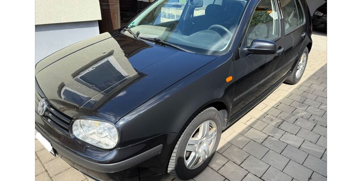 VW Golf 314.000 km 1.750 &euro; Vellberg 74541