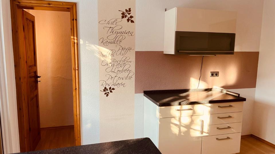 Terrassenwohnung Dermbach - 4 Zimmer, 120 m&sup2;, 840&euro; | Angebot:24601932