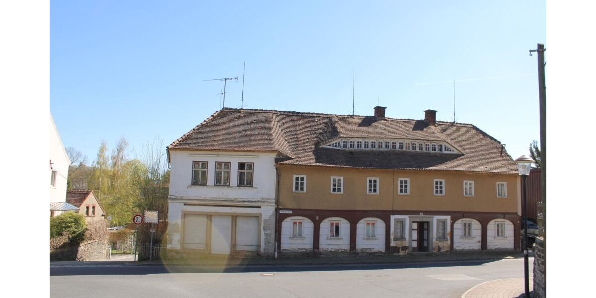 Seifhennersdorf - Wohnhaus mit Ausbaupotenzial - Zweifamilienhaus Seifhennersdorf | Angebot:26827712