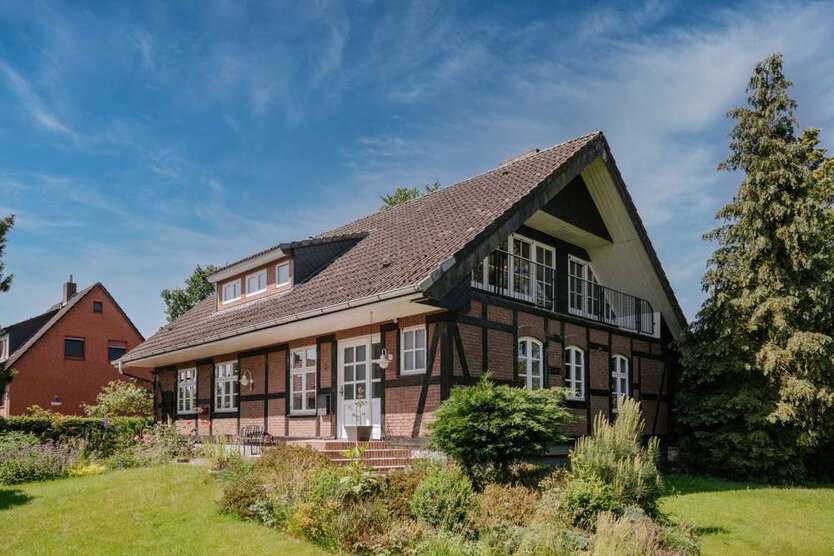 Haus zum Kaufen in Panten Mannhagen 299.000 € 177 m²