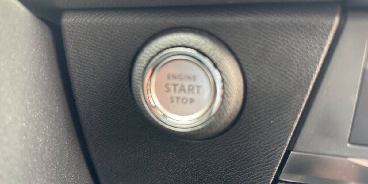 Opel Astra L GS Lim.5 *AHK/Head-up/Navi/LED/Winterpaket 22.360 km 21.480 &euro; Bamberg 96052