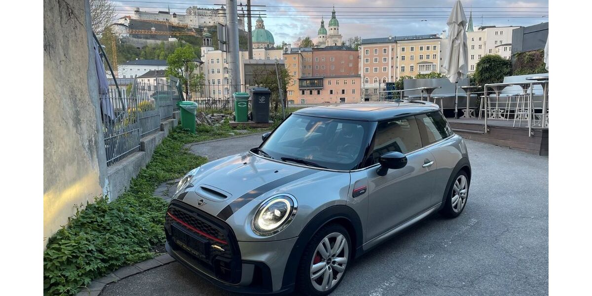 Mini John Cooper Works 31.500 km 27.500 &euro; Freilassing 83395